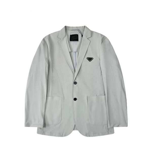 2023 blazer for men classic designer work coats jackets spring and autumn new triangle metal badge embroidery loose comfortable party loose, White;black
2023 blazer for men classic designer work coats jackets spring and autumn new triangle metal badge embroidery loose comfortable party loose, White;black