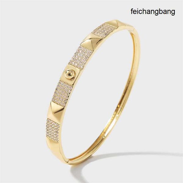 factory outlet h ermes designer bracelets korean minimalist and trendy exquisite color retaining copper zirconium bracelet ins mesh red genu, Black
factory outlet h ermes designer bracelets korean minimalist and trendy exquisite color retaining copper zirconium bracelet ins mesh red genu, Black