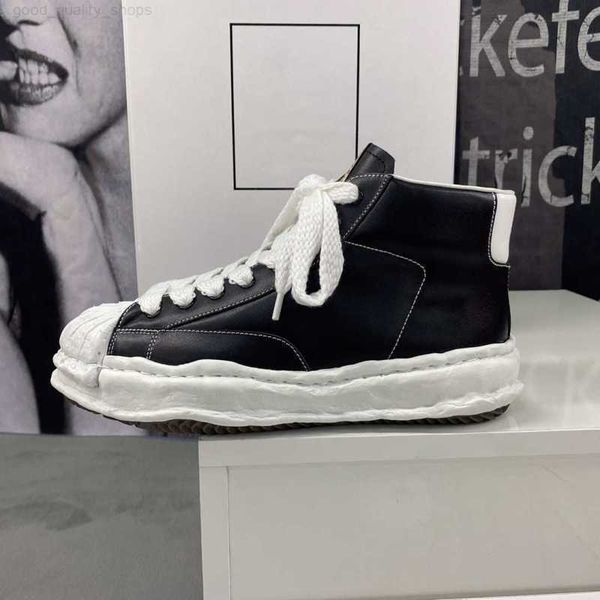 maison mihara yasuhiro mmy high shell head dissolving shoes thick soled high rise men and women's canvas dad shoes
maison mihara yasuhiro mmy high shell head dissolving shoes thick soled high rise men and women's canvas dad shoes