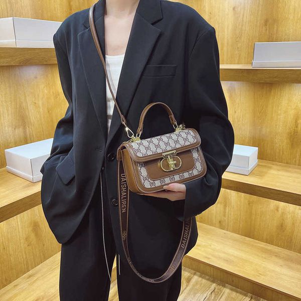 50% off 2023 handbag advanced women's new fashion printing small square versatile one shoulder crossbody bag personalized handbag
50% off 2023 handbag advanced women's new fashion printing small square versatile one shoulder crossbody bag personalized handbag