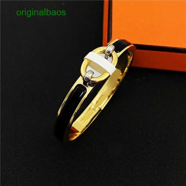 original hemrres designer bracelet high version enamel h pig nose love home new product anchor chain 8way buckle couple tai stainless steel, Black
original hemrres designer bracelet high version enamel h pig nose love home new product anchor chain 8way buckle couple tai stainless steel, Black