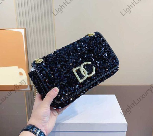 5a quality chain glitter shoulder brand designer crossbody bag flap purse womens handbag retro lady party clutch noble grace wallet 230510
5a quality chain glitter shoulder brand designer crossbody bag flap purse womens handbag retro lady party clutch noble grace wallet 230510