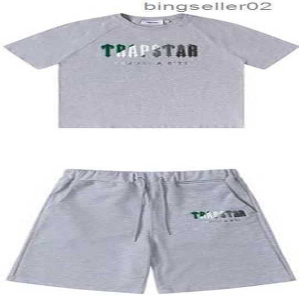 mens trapstar t shirt short sleeve print outfit chenille tracksuit black cotton london streetwear s-2xludhc, Gray
mens trapstar t shirt short sleeve print outfit chenille tracksuit black cotton london streetwear s-2xludhc, Gray