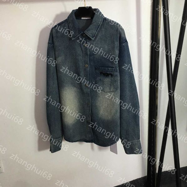23ss womens designer clothing womens jacket denim coat chest logo embroidered pocket lapel long sleeve denim shirt jacket women clothes, Black;brown
23ss womens designer clothing womens jacket denim coat chest logo embroidered pocket lapel long sleeve denim shirt jacket women clothes, Black;brown