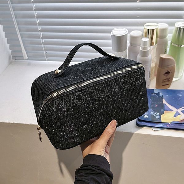 light luxury pu leather cosmetic bag portable travel large-capacity wash bag toiletries organizer storage makeup bag
light luxury pu leather cosmetic bag portable travel large-capacity wash bag toiletries organizer storage makeup bag