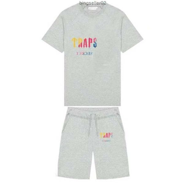plus size womens boho clothing mens t-shirts trapstar t shirt designer shirts print letter luxury black and white grey rainbow color summer, Gray
plus size womens boho clothing mens t-shirts trapstar t shirt designer shirts print letter luxury black and white grey rainbow color summer, Gray