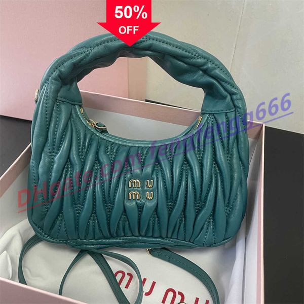 new inclined shoulder bags soft sheep leather handbags luxury designewallet womens cross body bag hobo totes purses
new inclined shoulder bags soft sheep leather handbags luxury designewallet womens cross body bag hobo totes purses
