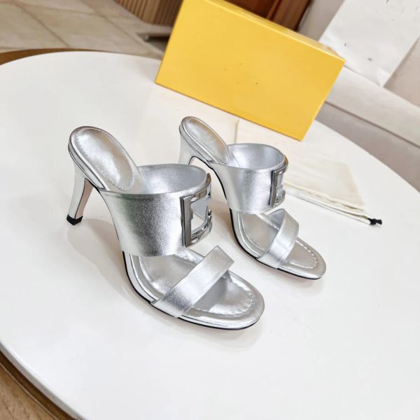 Classic Ladies high heel sandals slippers fashion FFisy designer summer dresses flipflop elegant mature women sandals
Classic Ladies high heel sandals slippers fashion FFisy designer summer dresses flipflop elegant mature women sandals