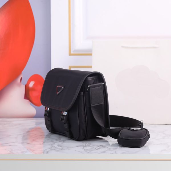 2023 new men cross body bag women designer bag shoulder bag nylon bags black crossbody bags luxury re edition canvas handbag fashion designe
2023 new men cross body bag women designer bag shoulder bag nylon bags black crossbody bags luxury re edition canvas handbag fashion designe