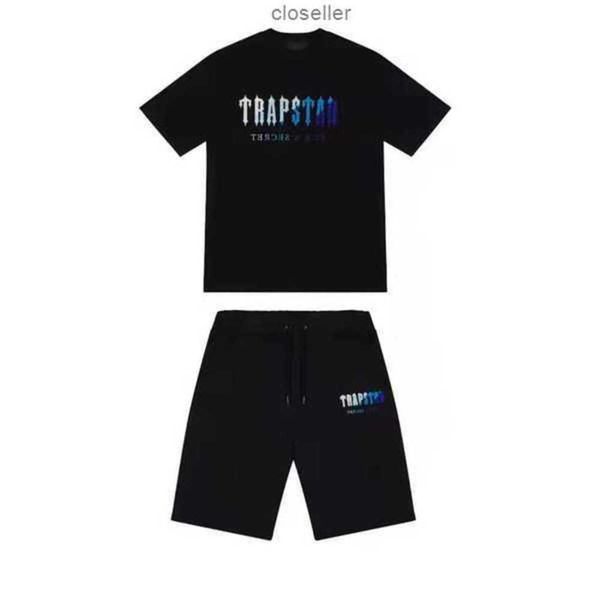 london shirt 22ss t new trapstar men and women embroidered chenille decoded chord suit - revolution luxury trapstars tee trapstar. 12 1 h0wv, Gray
london shirt 22ss t new trapstar men and women embroidered chenille decoded chord suit - revolution luxury trapstars tee trapstar. 12 1 h0wv, Gray