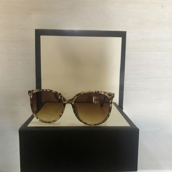 luxury designer sunglasses men eyeglasses outdoor shades pc frame fashion classic lady sun glasses mirrors for women 64gl#, White;black
luxury designer sunglasses men eyeglasses outdoor shades pc frame fashion classic lady sun glasses mirrors for women 64gl#, White;black