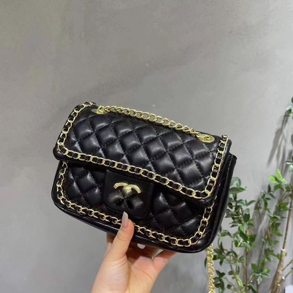 chanei shoulder bag crossbody bag genuine leather womens purses and handbags classic diamond grid stitching solid color 22*16*9cm
chanei shoulder bag crossbody bag genuine leather womens purses and handbags classic diamond grid stitching solid color 22*16*9cm