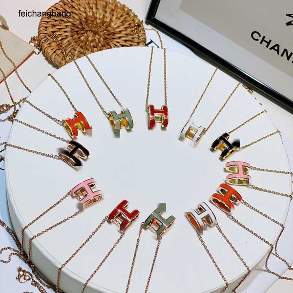 luxury h ermes designer necklace h female high edition enamel letter pendant plating 18k rose gold craft advanced live broadcast, Black
luxury h ermes designer necklace h female high edition enamel letter pendant plating 18k rose gold craft advanced live broadcast, Black