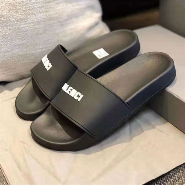 2023 women men rubber pool slide slipper bloom flowers sandals designer slides causal non-slip slides flip flops outdoor summer sandals beac, Black
2023 women men rubber pool slide slipper bloom flowers sandals designer slides causal non-slip slides flip flops outdoor summer sandals beac, Black