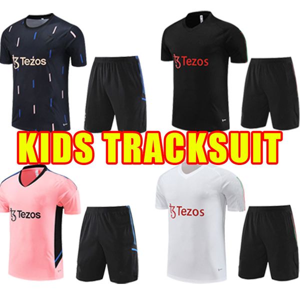 kids child soccer tracksuits vest polo 22 23 man utd rashford b.fernandes sancho r.varane maguire shaw manchester full set pants vest polo s, Black
kids child soccer tracksuits vest polo 22 23 man utd rashford b.fernandes sancho r.varane maguire shaw manchester full set pants vest polo s, Black