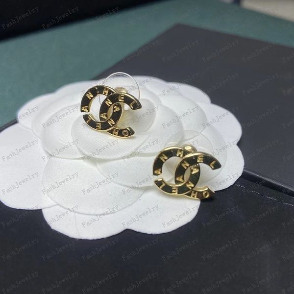 designers fashion womens geometric round pearl stud charm earrings luxury brand letter crystal rhinestone earring 18k gold plated women wedd, Golden
designers fashion womens geometric round pearl stud charm earrings luxury brand letter crystal rhinestone earring 18k gold plated women wedd, Golden