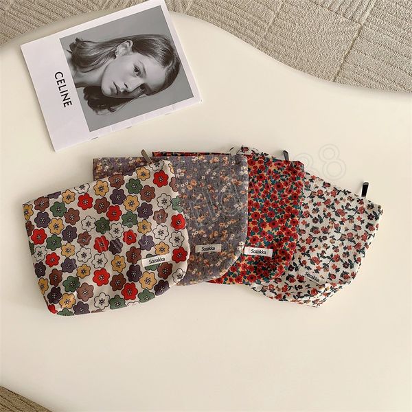 vintage floral makeup cases for women girl corduroy female cosmetic brush lipstick sanitary napkin holder large bag case
vintage floral makeup cases for women girl corduroy female cosmetic brush lipstick sanitary napkin holder large bag case