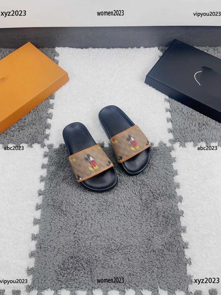 designer kids shoes fashion baby sandals summer slippers box packaging cartoon pattern printing shoes children' size 26-35, Black;grey
designer kids shoes fashion baby sandals summer slippers box packaging cartoon pattern printing shoes children' size 26-35, Black;grey