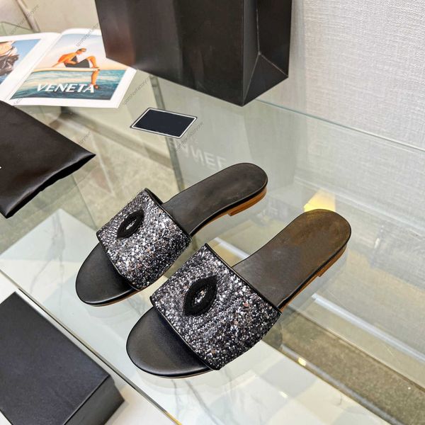 2023 designer slippers for mens womens fashion classic flat summer beach shoes man scuffs leather rubber flat floral flower tiger slides sli, Black
2023 designer slippers for mens womens fashion classic flat summer beach shoes man scuffs leather rubber flat floral flower tiger slides sli, Black