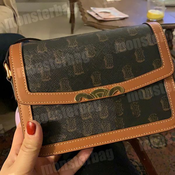 triomphe box bag luxury designer shoulder flap crossbody bags women men classique teen leather canvas with strap fashion summer
triomphe box bag luxury designer shoulder flap crossbody bags women men classique teen leather canvas with strap fashion summer