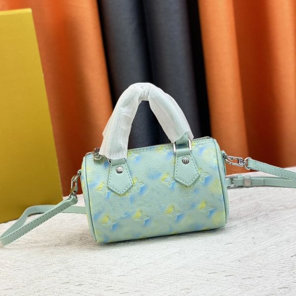 shoulder bag designer tote bag #81058 womens fashion printed tote classic portable crossbody bag multi function mobile phone bag
shoulder bag designer tote bag #81058 womens fashion printed tote classic portable crossbody bag multi function mobile phone bag