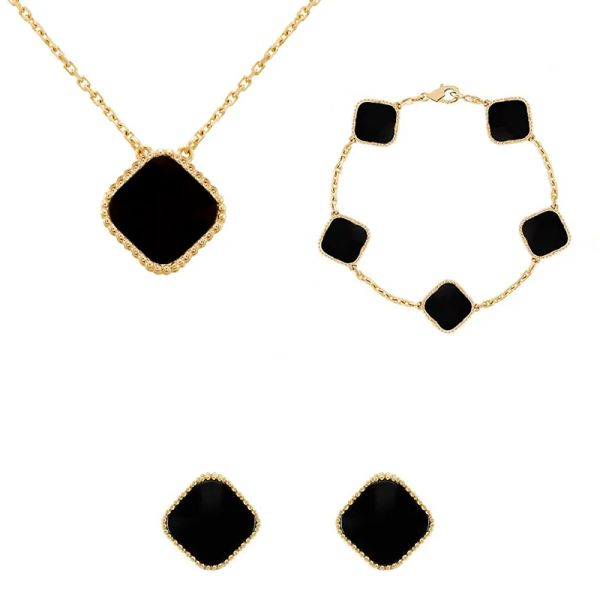black clover necklace designer jewelry set pendant necklaces bracelet stud earrings gold silver mother of pearl green flower necklace link c
black clover necklace designer jewelry set pendant necklaces bracelet stud earrings gold silver mother of pearl green flower necklace link c