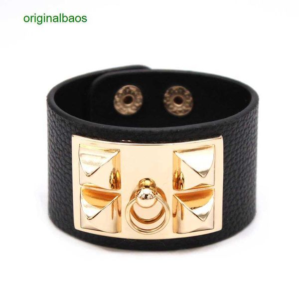 original hemrres designer bracelet punk style exaggerated large rivet alloy casual couple lychee pattern pu leather bracelet, Black
original hemrres designer bracelet punk style exaggerated large rivet alloy casual couple lychee pattern pu leather bracelet, Black