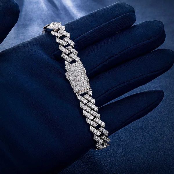 10mm width iced out custom cuban chain 925 sterling silver d color baguette moissanite cuban link chain necklace
10mm width iced out custom cuban chain 925 sterling silver d color baguette moissanite cuban link chain necklace