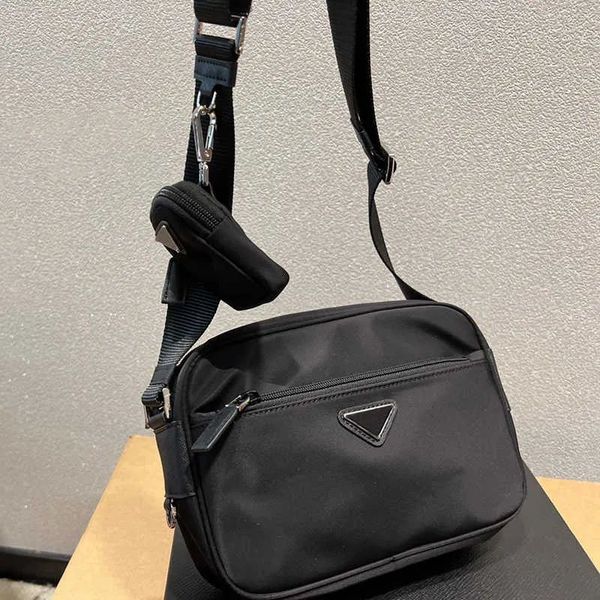 shoulder nylon bags designer women handbags luxury snapsleather square messenger crossbody purses female black bag 22120, Black;red
shoulder nylon bags designer women handbags luxury snapsleather square messenger crossbody purses female black bag 22120, Black;red