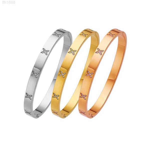 new trendy women cz bracelet 18k gold plated cross bangle bracelet, Golden;silver
new trendy women cz bracelet 18k gold plated cross bangle bracelet, Golden;silver