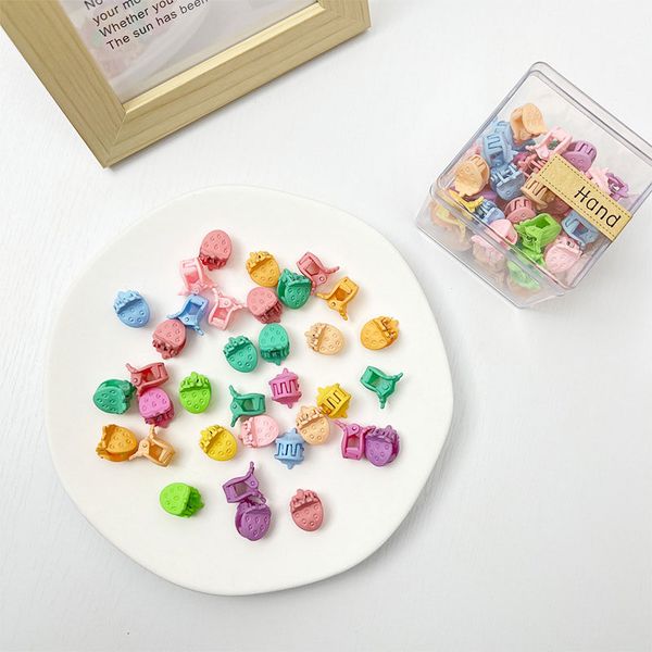 hair clamp jewelry hairjewelry clamps children's mini grab clip random hair,hair claw clamp, Slivery;golden
hair clamp jewelry hairjewelry clamps children's mini grab clip random hair,hair claw clamp, Slivery;golden