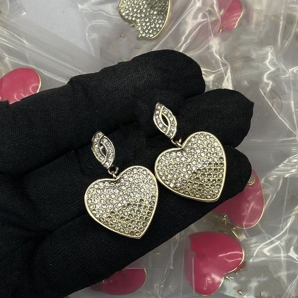 designer charm earstuds channel jewelry fashion women's pearl earstuds luxury silver plated crystal pendant earstuds women's dueat, Golden;silver
designer charm earstuds channel jewelry fashion women's pearl earstuds luxury silver plated crystal pendant earstuds women's dueat, Golden;silver