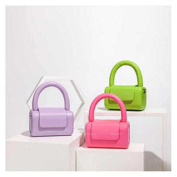 shoulder bags cute small box leather handbag 2023 new designer mini handle solid crossbody bag female kawaii day clutch purse quality 230426
shoulder bags cute small box leather handbag 2023 new designer mini handle solid crossbody bag female kawaii day clutch purse quality 230426
