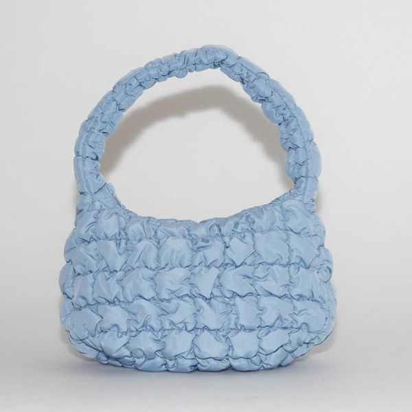 evening bags 2023 new fashion pleated handbag for womens protable shopping solid color shoulder crossbody bag 230427
evening bags 2023 new fashion pleated handbag for womens protable shopping solid color shoulder crossbody bag 230427