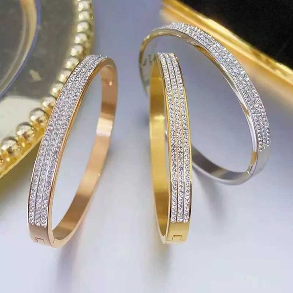 full diamond luxury bracelet crystal rhinestone rose gold bracelet simple stainless steel bangles women fashion jewelry, Golden;silver
full diamond luxury bracelet crystal rhinestone rose gold bracelet simple stainless steel bangles women fashion jewelry, Golden;silver