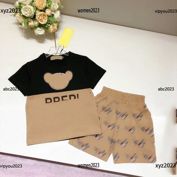 2023 fashion tracksuits kids designer clothes child sets baby products 2pcs vogue letter-printed t-shirts and animal pattern shorts, White
2023 fashion tracksuits kids designer clothes child sets baby products 2pcs vogue letter-printed t-shirts and animal pattern shorts, White