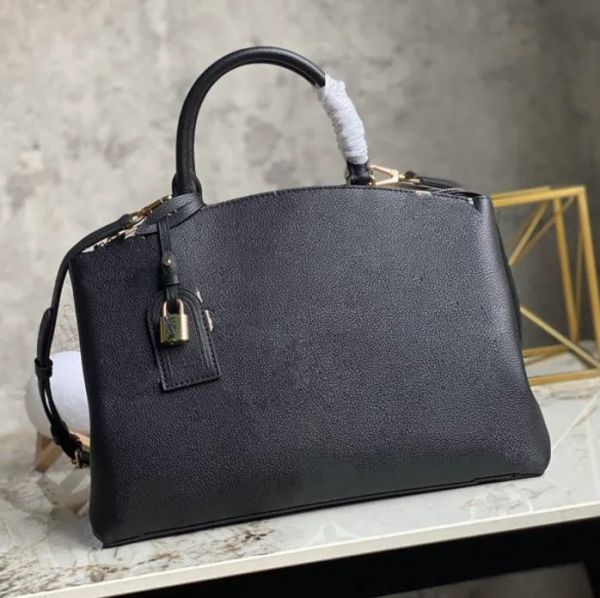 luxury designers handbags purses montigne bag women tote brand letter embossing genuine leather shoulder bags
luxury designers handbags purses montigne bag women tote brand letter embossing genuine leather shoulder bags