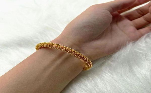 bangle 1pcs 24k gold color ethiopian jewelry bangles for women luxury dubai ramadan banglesbracelet africanarab weeding gift4011351, Black
bangle 1pcs 24k gold color ethiopian jewelry bangles for women luxury dubai ramadan banglesbracelet africanarab weeding gift4011351, Black
