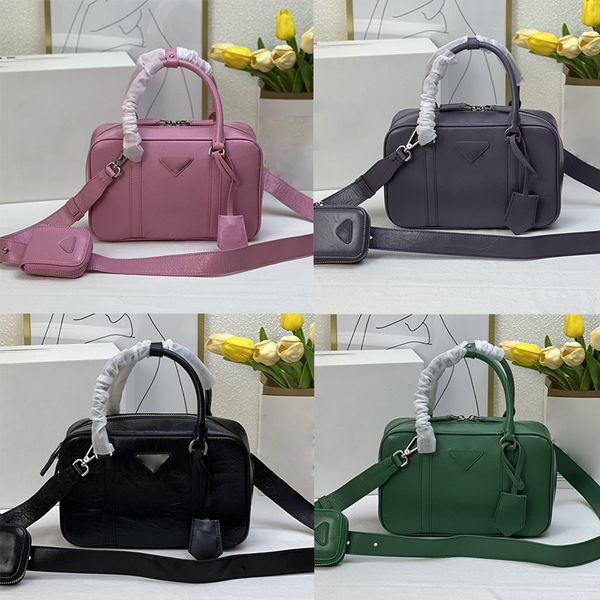 designer bag womens solid color cowhide handbag large capacity portable shoulder bag fashion crossbody bag retro pleated bag 1bh520
designer bag womens solid color cowhide handbag large capacity portable shoulder bag fashion crossbody bag retro pleated bag 1bh520