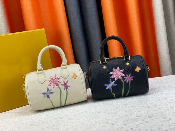 classic designer women's bag brand luxury shoulder bag 20232 color fashion flower handbag aaahh6397
classic designer women's bag brand luxury shoulder bag 20232 color fashion flower handbag aaahh6397