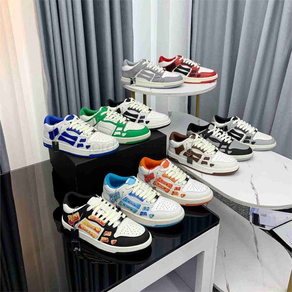 skel-hi sneakers luxury designer men spring shoes leather bones applique upper eva footbed low-high-sport shoe fashion size 38-45 5.0
skel-hi sneakers luxury designer men spring shoes leather bones applique upper eva footbed low-high-sport shoe fashion size 38-45 5.0