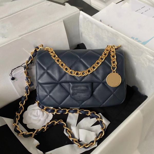 2023 shoulder luxuries designers shoulder handbag tote bag designer women highquality cross body bags eather quality classic caviar flap bag
2023 shoulder luxuries designers shoulder handbag tote bag designer women highquality cross body bags eather quality classic caviar flap bag