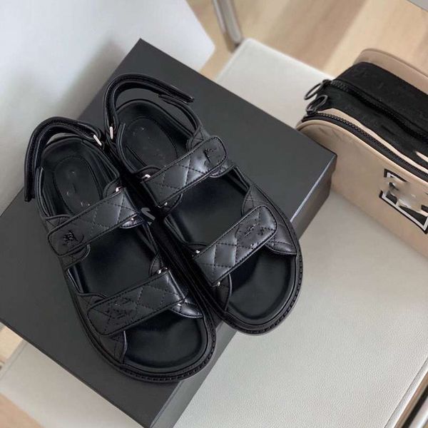 channel shoes designer ccity slide sandals fashion channel high heels slides slippers woman channel flip flops shoes luxury leather dfhbfcv, Black
channel shoes designer ccity slide sandals fashion channel high heels slides slippers woman channel flip flops shoes luxury leather dfhbfcv, Black