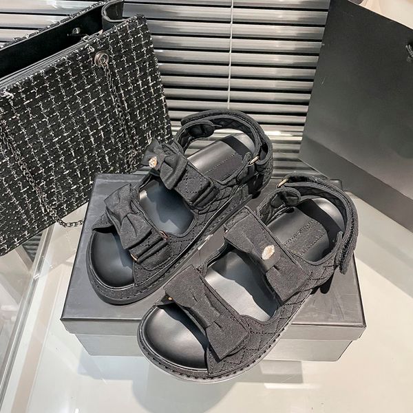dad women calfskin sandals quilted summer designer grandad sandal channel 22ss beach slippers flat slides slide slipper platform womens casu, Black
dad women calfskin sandals quilted summer designer grandad sandal channel 22ss beach slippers flat slides slide slipper platform womens casu, Black