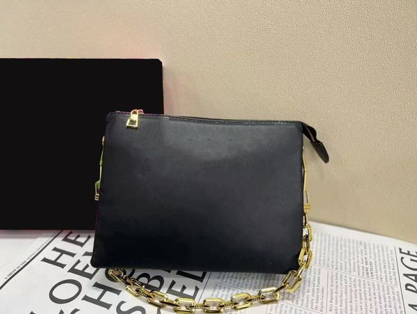 designers womens messenger bag fashion luxurys bags men bag mens shoulder lady totes purse handbags crossbody backpack
designers womens messenger bag fashion luxurys bags men bag mens shoulder lady totes purse handbags crossbody backpack