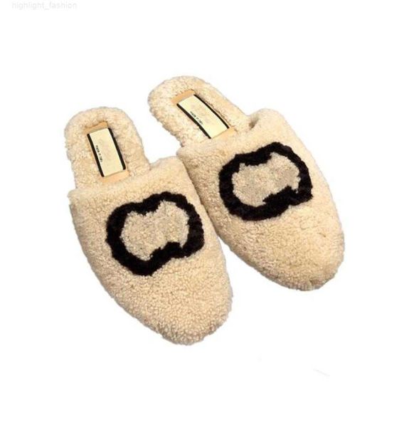 2021 designer luxury slippers in soft merino wool with interlocking g for women, Black
2021 designer luxury slippers in soft merino wool with interlocking g for women, Black