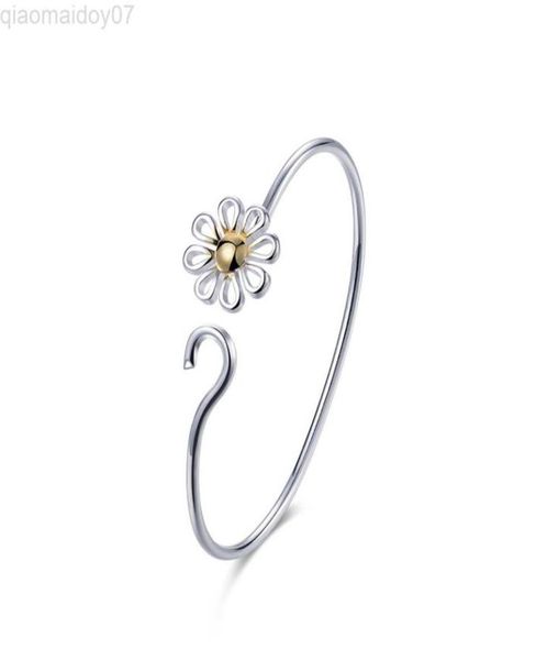 new style 925 silver flower silver bracelet chrysant bracelet for women wedding engagement fashion charm party j l2208121822938, Black
new style 925 silver flower silver bracelet chrysant bracelet for women wedding engagement fashion charm party j l2208121822938, Black