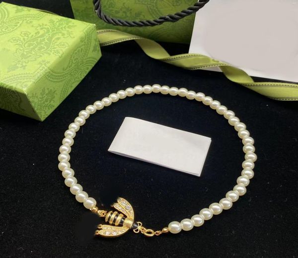 luxury designer fashion pearl bee chokers necklace ladies party gift jewelry with box5771786, Golden;silver
luxury designer fashion pearl bee chokers necklace ladies party gift jewelry with box5771786, Golden;silver