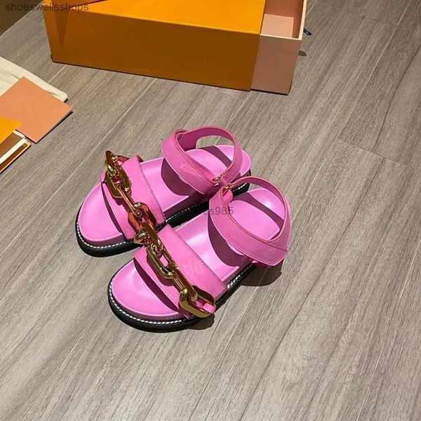 designer sandals luxury brand sandal metal chain senior kaws summer womens shoes beach slippers gentlemen colorful canvas letter leather, Black
designer sandals luxury brand sandal metal chain senior kaws summer womens shoes beach slippers gentlemen colorful canvas letter leather, Black