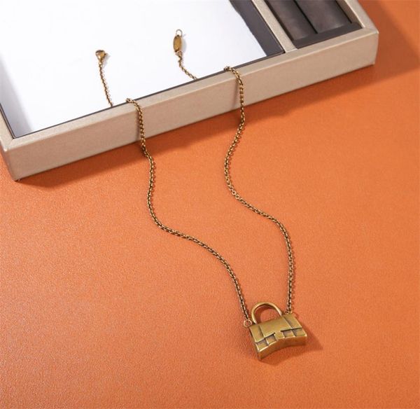 french ins style old gold color bag earrings light palace retro necklace baroque street trend fashion allmatch jewelry gift2681855, Silver
french ins style old gold color bag earrings light palace retro necklace baroque street trend fashion allmatch jewelry gift2681855, Silver